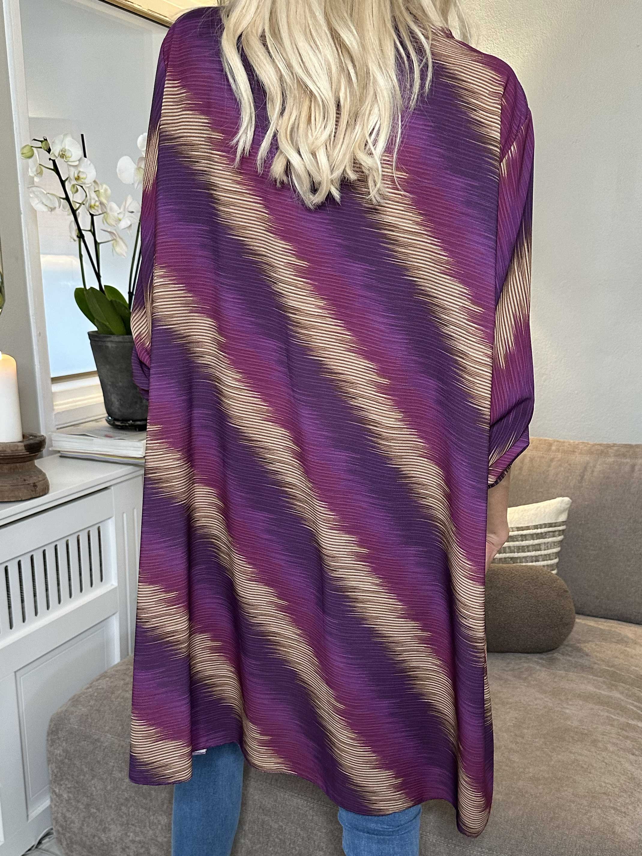 Claudia Stripe Dress - Tunikaklänning med tryck och dragkedja